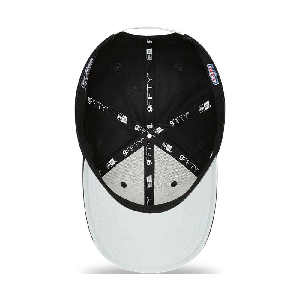 Interior del jockey New Era Raiders NFL 9FIFTY negro con parte inferior gris de la visera