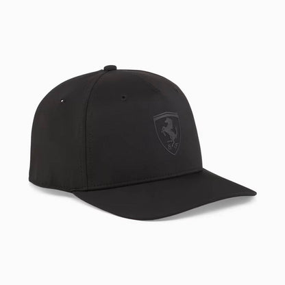 Jockey Puma Scuderia Ferrari Style Negro, vista frontal en ángulo