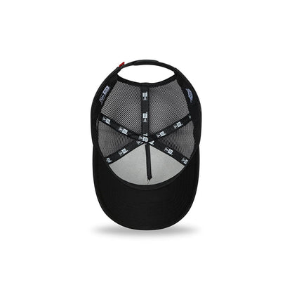 Jockey New Era Bugs Bunny 940 Trucker Gris, detalle interior y de la visera