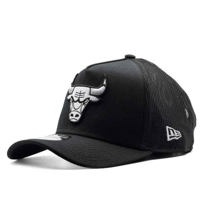 Jockey New Era Chicago Bulls 9forty Aframe negro, vista frontal en ángulo