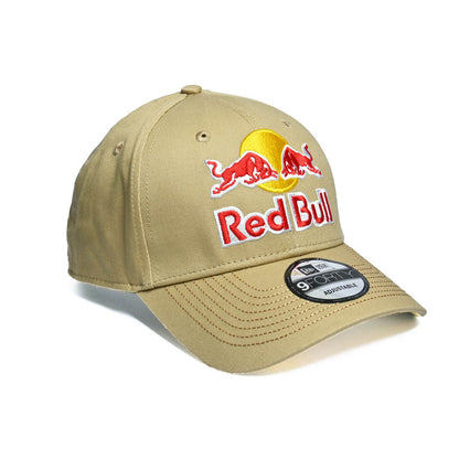 Jockey snapback New Era Red Bull Camel, vista lateral