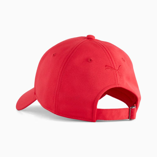Parte posterior del jockey Puma Scuderia Ferrari rojo con PUMA Cat bordado y hebilla metálica