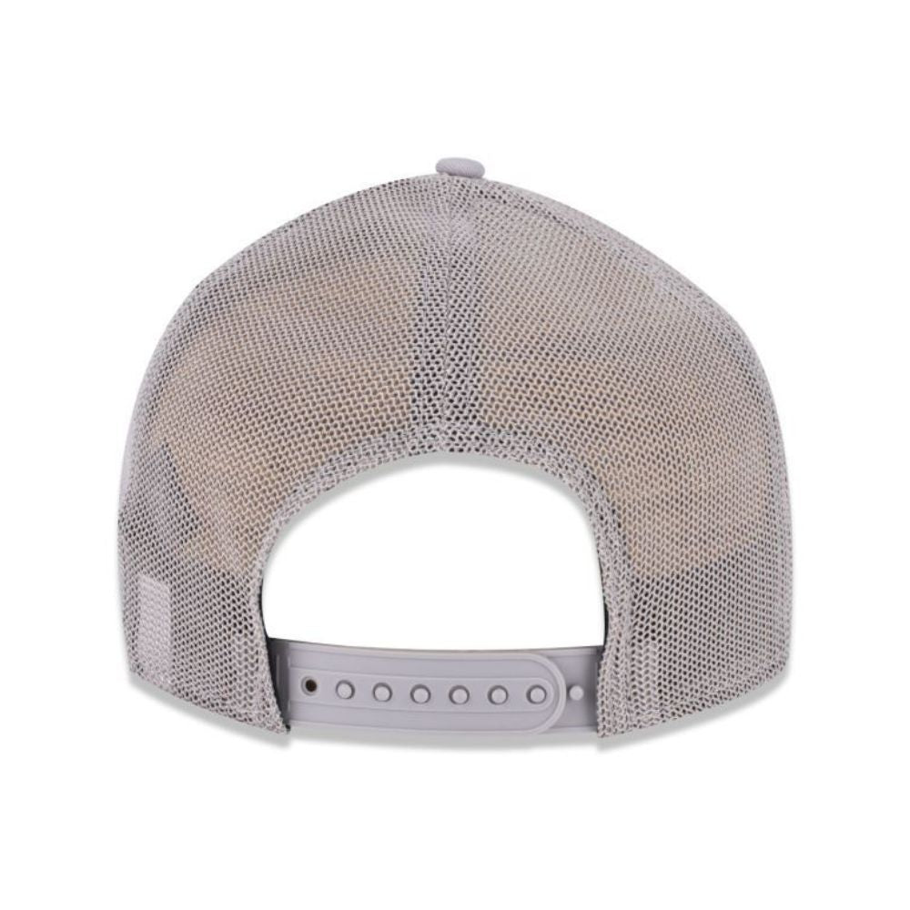 Parte posterior del jockey New Era Lakers 9SEVENTY gris con malla y cierre snapback ajustable