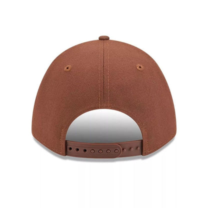 Parte posterior del jockey Miami Heat 9FORTY M-Crown café con cierre snapback ajustable