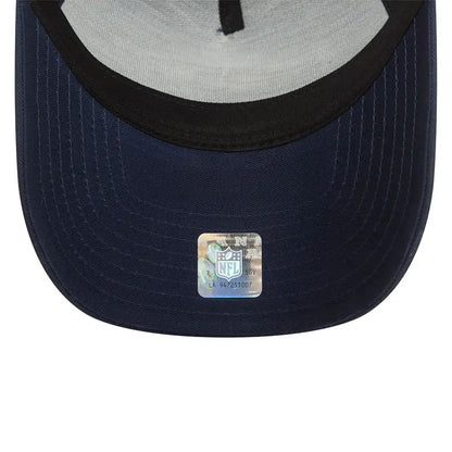 Interior de la visera del jockey New Era Patriots NFL 9FORTY E-Frame azul con sello de autenticidad