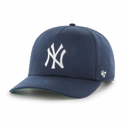Jockey ’47 New York Yankees azul marino Nant Captain, vista frontal en ángulo