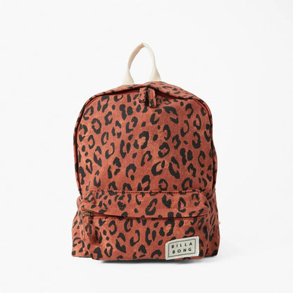 Mochila Billabong Mujer Mini Mama Canvas Animal Print, vista frontal en ángulo