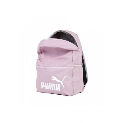 Mochila Puma Phase III Grape Mist 090118-03, vista en uso