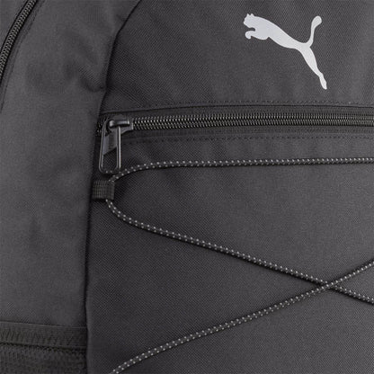 Mochila Puma Plus II negro 091181-01, detalle de compartimentos y cierres