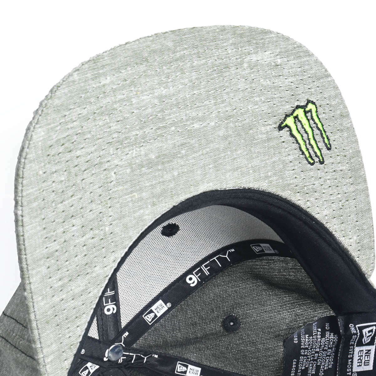 Snapback Jockey Monster Energy Gris Claro